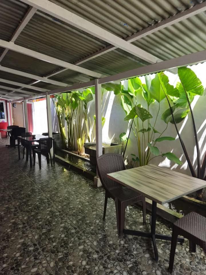 Baronda Guest House โซรง ภายนอก รูปภาพ